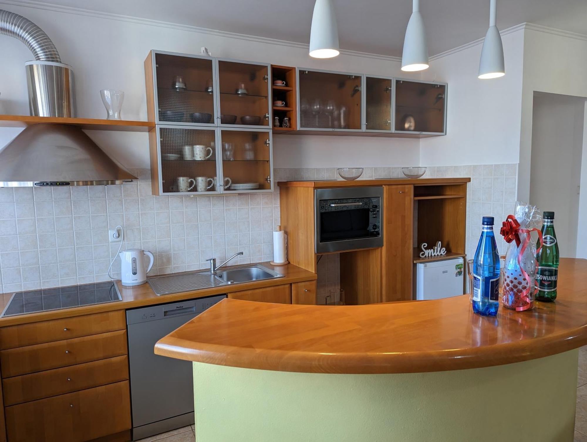 3-Bedroom Apt In Town Square Wrocław Exteriör bild
